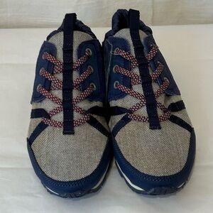NWT Forsake Stylish Blue Wonen's Acadia Hiking Shoes size 7‎